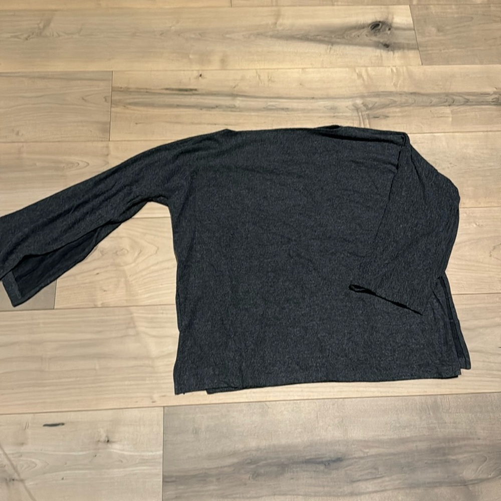 Women’s sweater